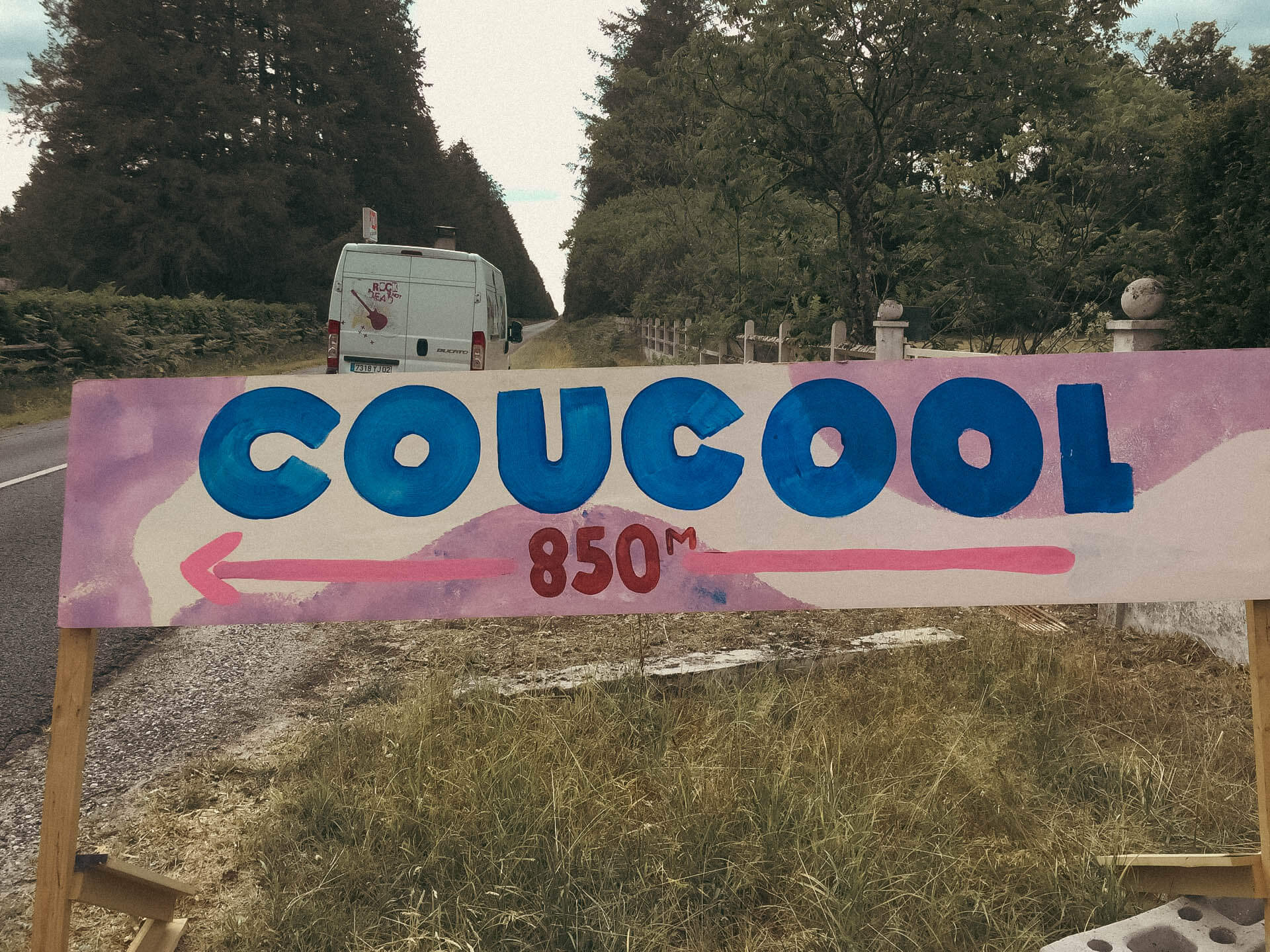 Photo d'un food truck de pizzas au festival Coucool